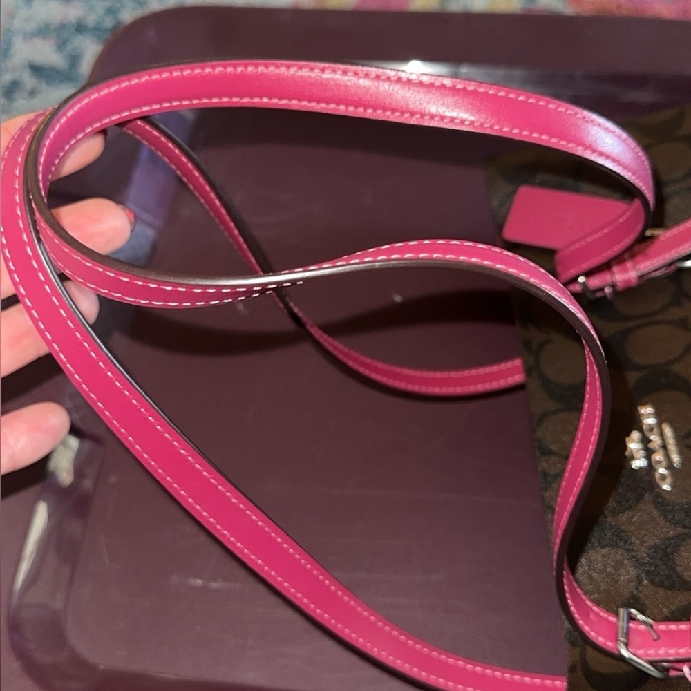 Coach Tote - image 3